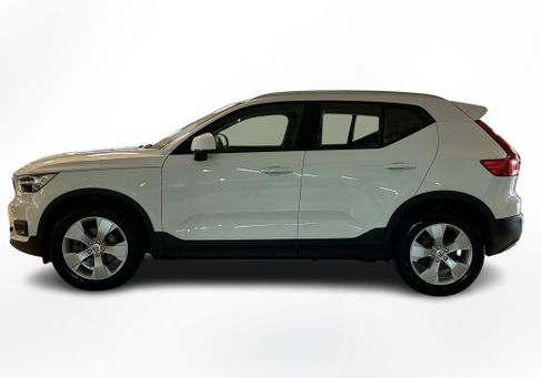 Volvo XC40, 2021 3