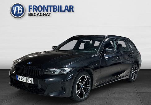 BMW 330, 2023
