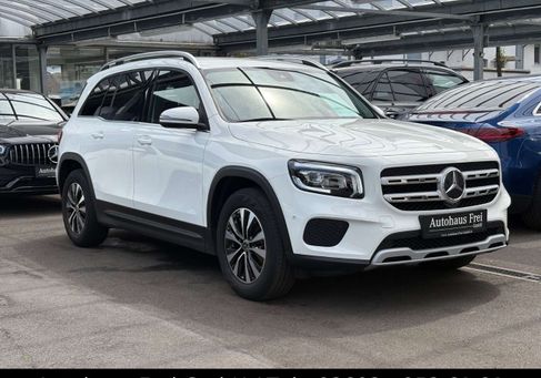 Mercedes-Benz GLB 180, 2023