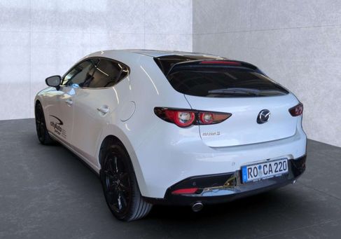 Mazda 3, 2025
