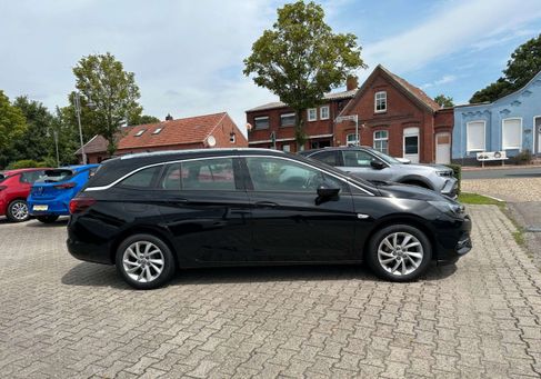 Opel Astra, 2022