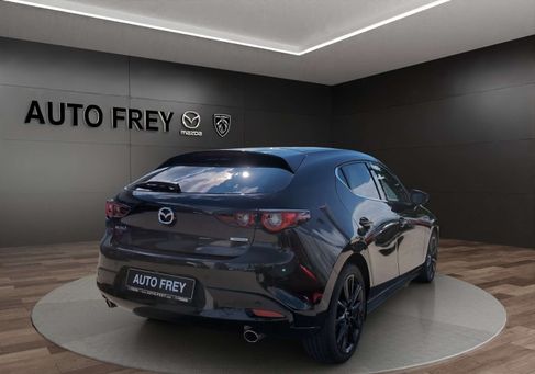 Mazda 3, 2022