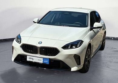 BMW 120, 2025