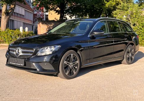 Mercedes-Benz C 300, 2020