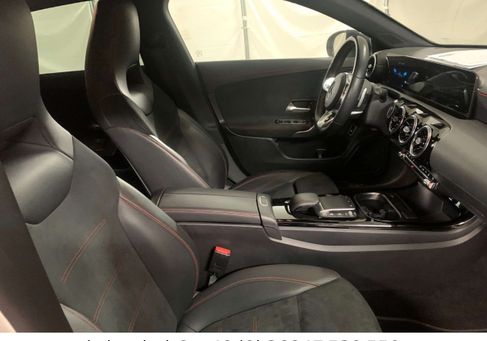 Mercedes-Benz CLA 250, 2021