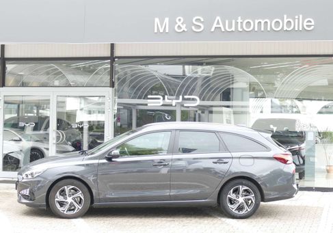 Hyundai i30, 2023 3