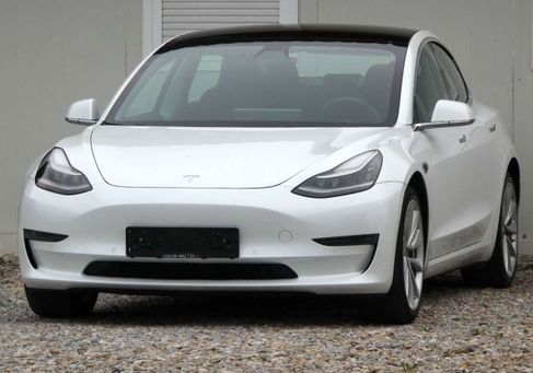 Tesla Model 3, 2019 3