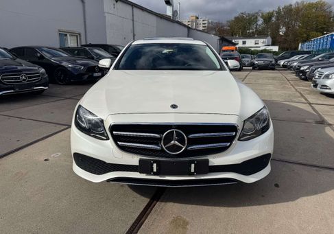 Mercedes-Benz E 300, 2019