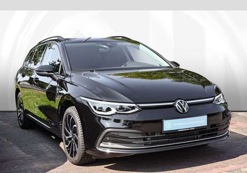 Volkswagen Golf, 2024