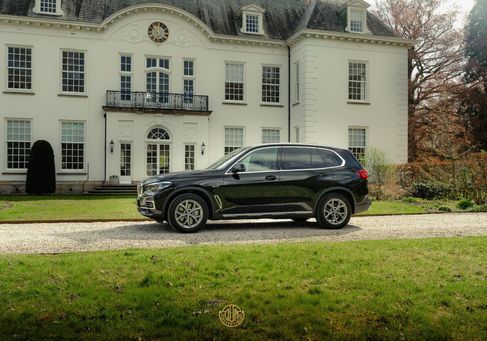 BMW X5, 2023