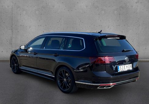 Volkswagen Passat, 2021