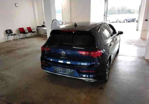 Volkswagen Golf, 2023 3