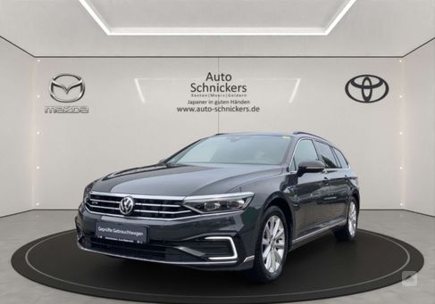 Volkswagen Passat Variant, 2020