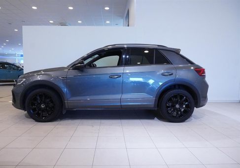 Volkswagen T-Roc, 2023 3