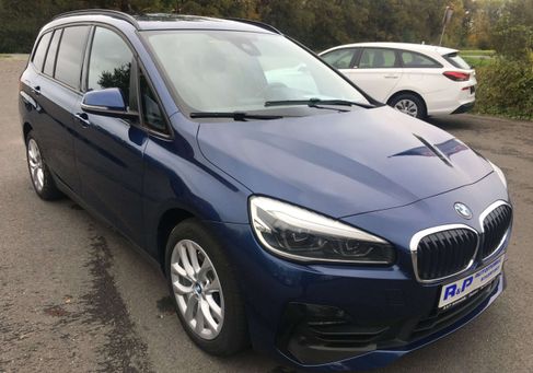 BMW 218, 2021