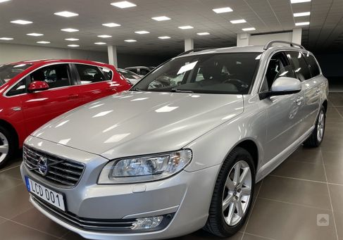 Volvo V70, 2016