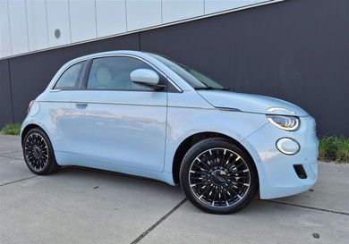 Fiat 500, 2022