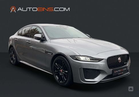 Jaguar XE, 2020