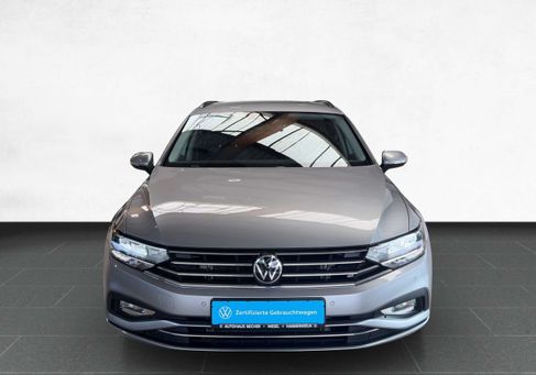 Volkswagen Passat Variant, 2023 3