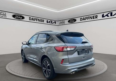 Ford Kuga, 2021