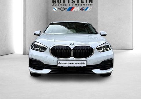 BMW 118, 2024 3