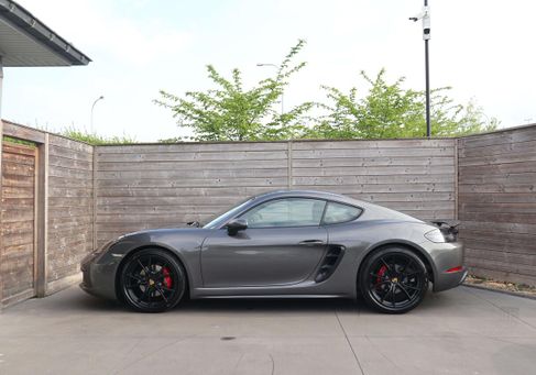 Porsche Cayman, 2019