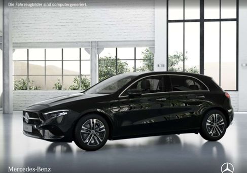 Mercedes-Benz A 200, 2026
