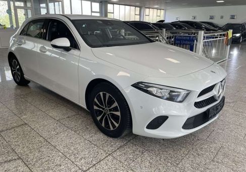 Mercedes-Benz A 180, 2022
