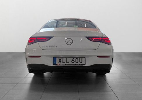 Mercedes-Benz CLA 250, 2021