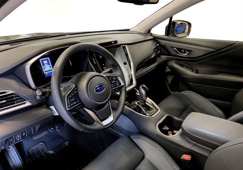 Subaru OUTBACK, 2025