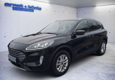 Ford Kuga, 2022