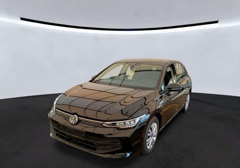 Volkswagen Golf, 2024 2