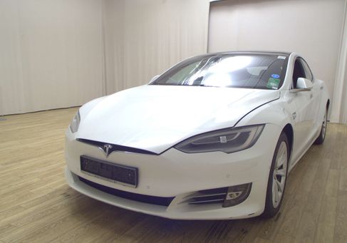 Tesla Model S, 2020 2