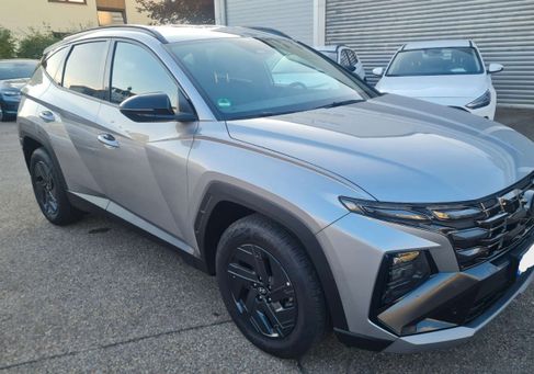 Hyundai Tucson, 2025 3