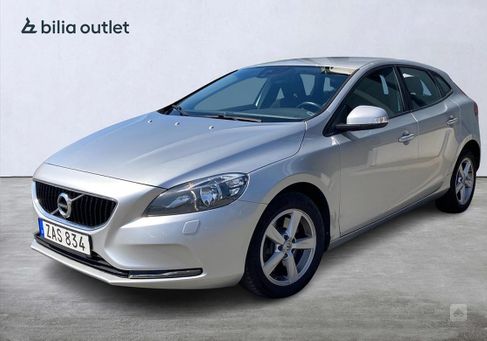 Volvo V40, 2018
