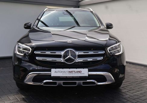 Mercedes-Benz GLC 200, 2020