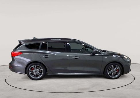 Ford Focus, 2022