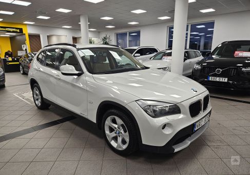 BMW X1, 2011