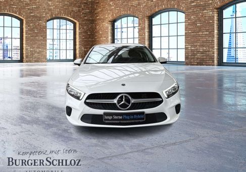 Mercedes-Benz A 250, 2021