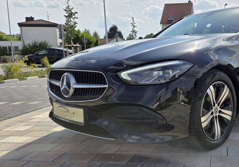 Mercedes-Benz C 200, 2025