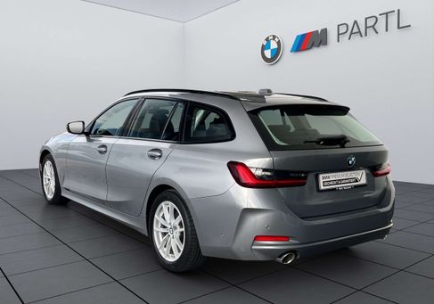 BMW 318, 2023