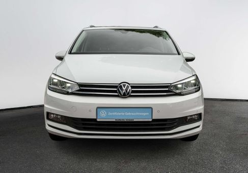 Volkswagen Touran, 2023 3
