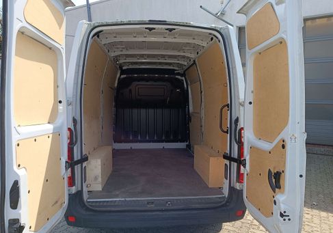 Renault Master, 2023