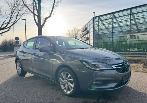 Opel Astra, 2019