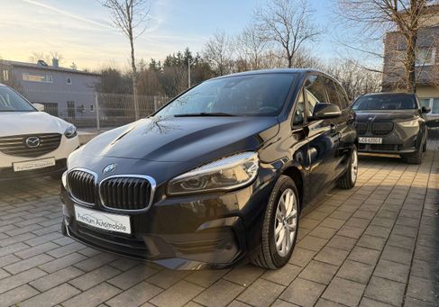 BMW 218, 2022