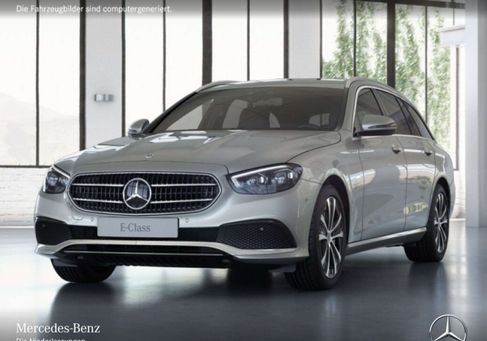 Mercedes-Benz E 300, 2021