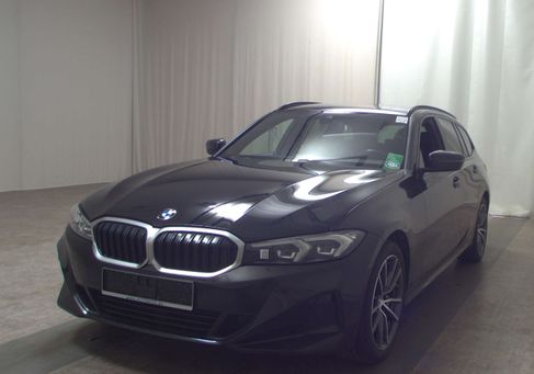 BMW 320, 2022