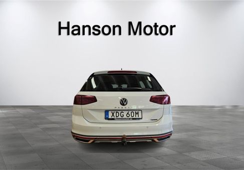 Volkswagen Passat, 2022