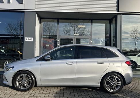 Mercedes-Benz B 180, 2019