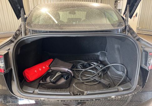 Tesla Model 3, 2022 3